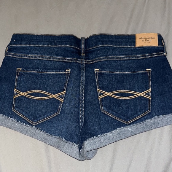 Abercrombie and fitch shorts - Picture 2 of 2